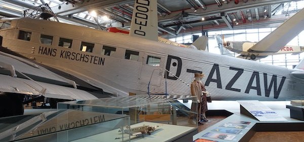 発掘の散歩術(83) – 実物大で世界を知るドイツ技術博物館 –